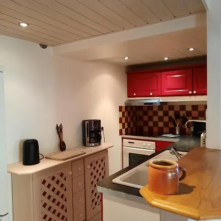 Campaneta * Saint-Martin-de-Bromes