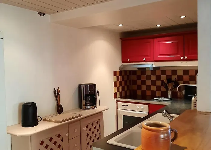 Campaneta * Saint-Martin-de-Bromes